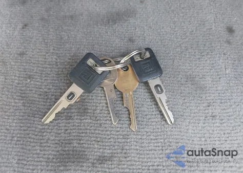 1996 Buick Park Avenue z USA, uszkodzony, nr VIN 1G4CW52K6TH644269